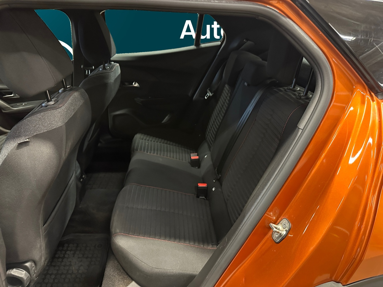 Peugeot e-2008 vaihtoauto