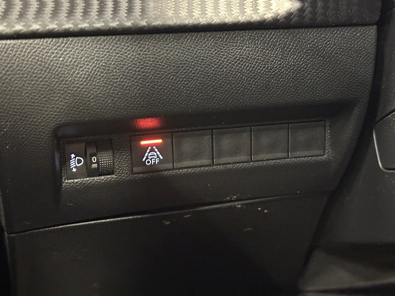 Peugeot e-2008 vaihtoauto