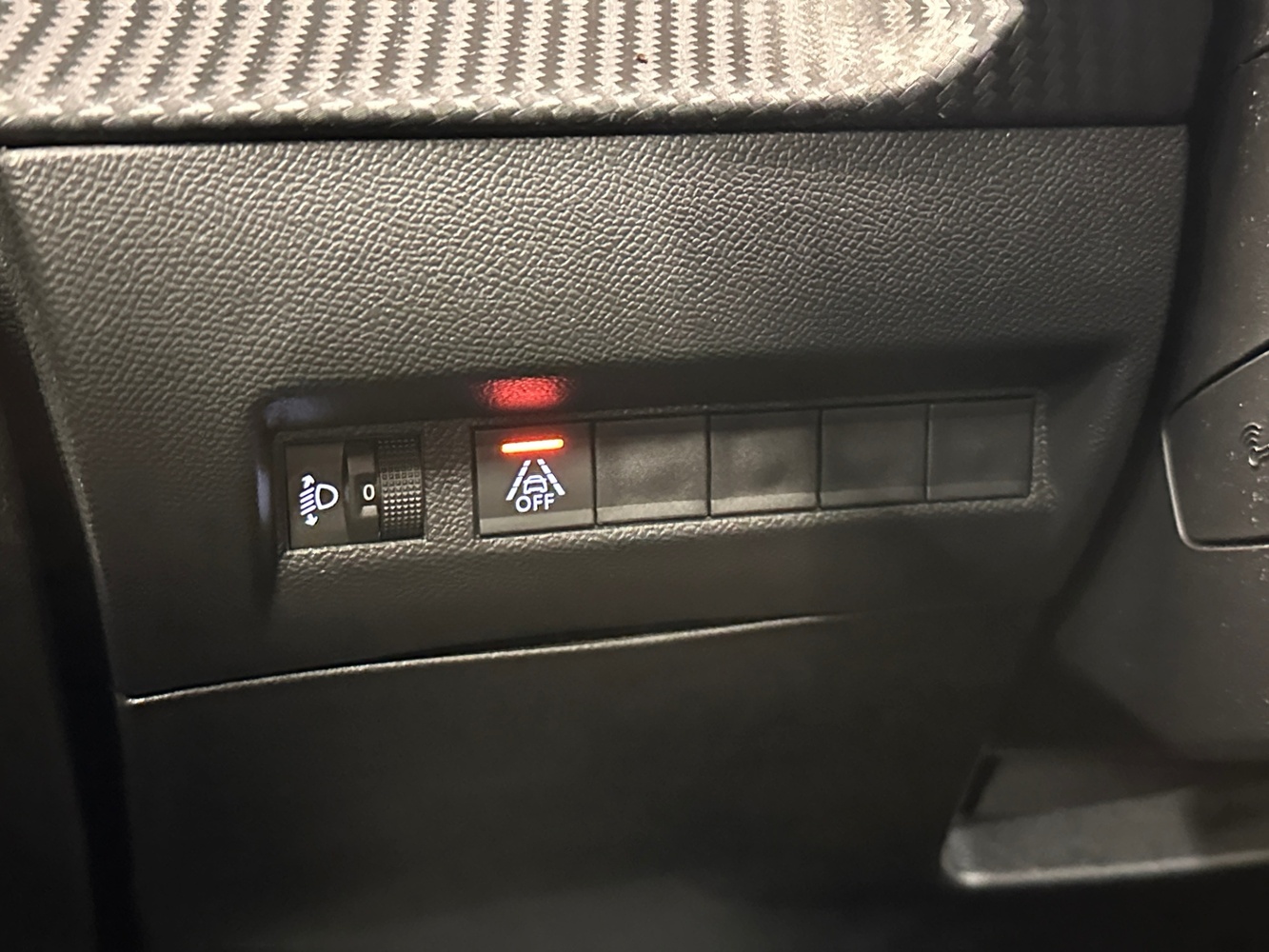 Peugeot e-2008 vaihtoauto