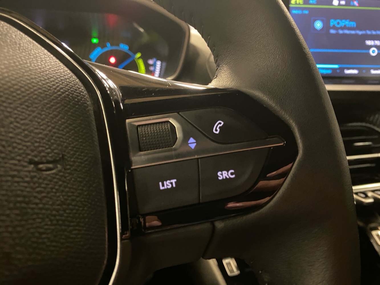 Peugeot e-2008 vaihtoauto