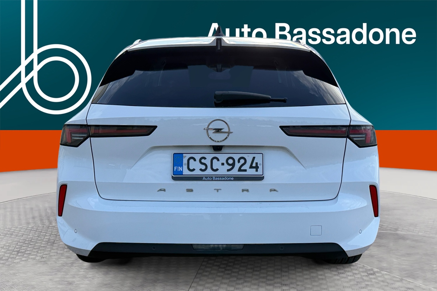 Opel Astra vaihtoauto