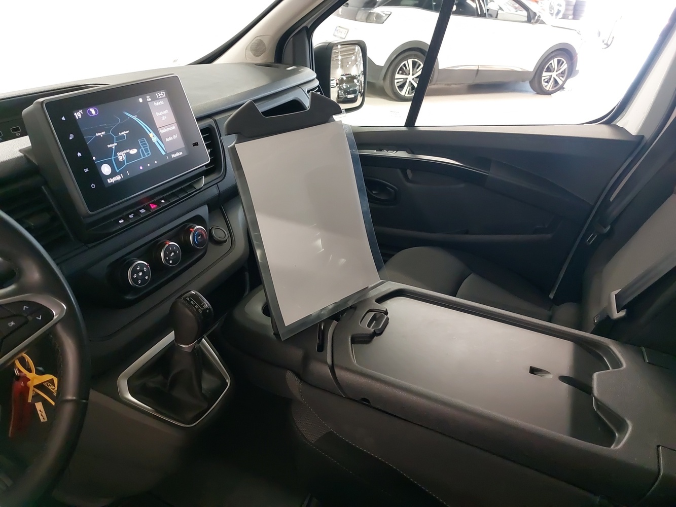 Renault Trafic vaihtoauto