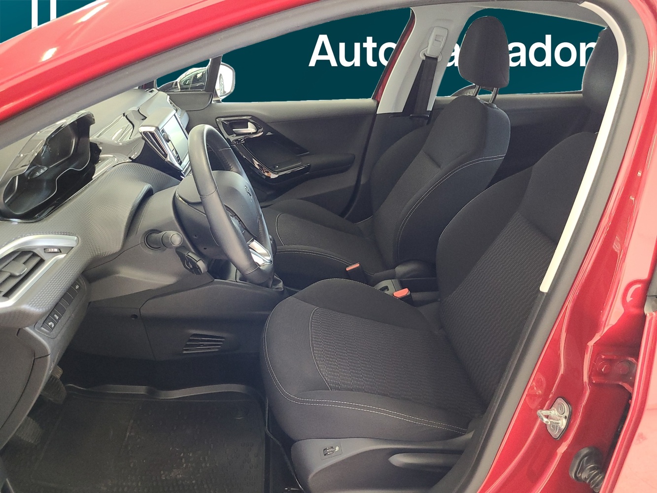 Peugeot 208 vaihtoauto