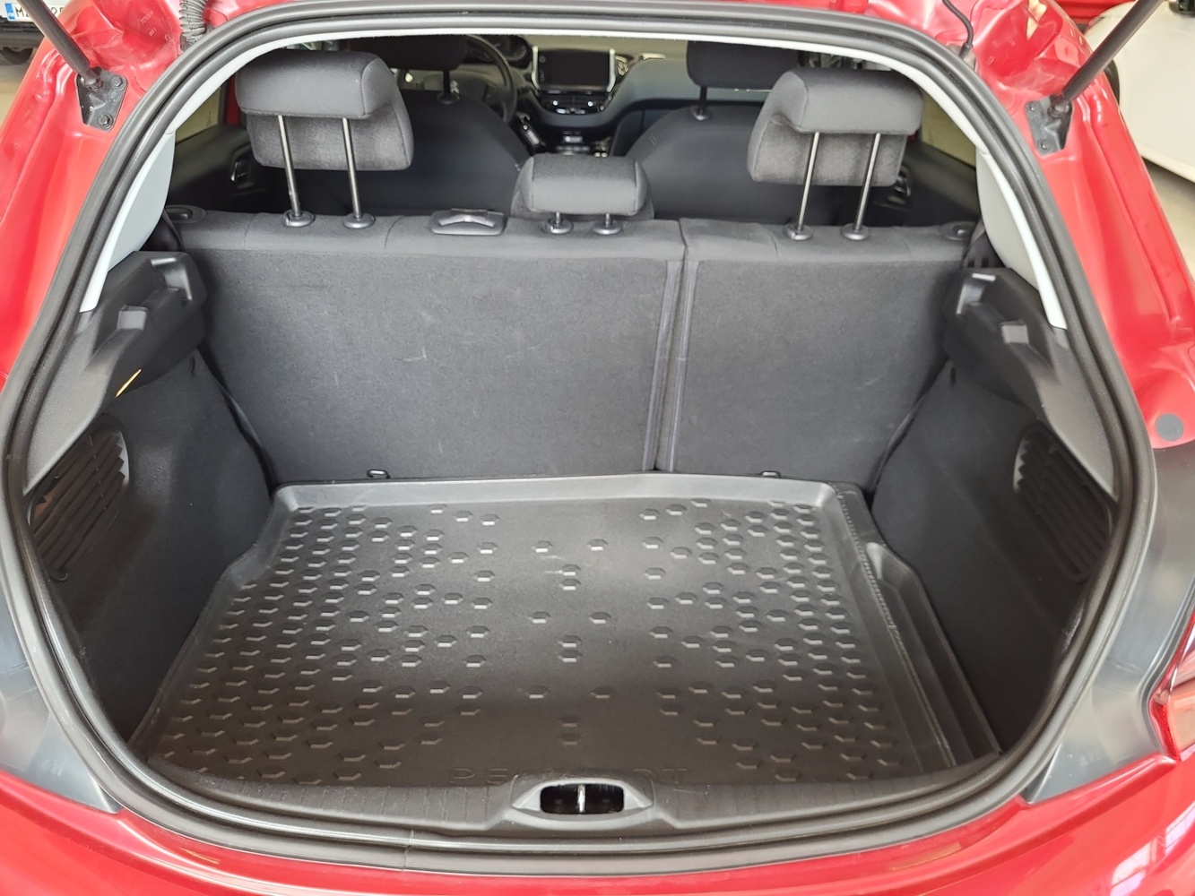 Peugeot 208 vaihtoauto
