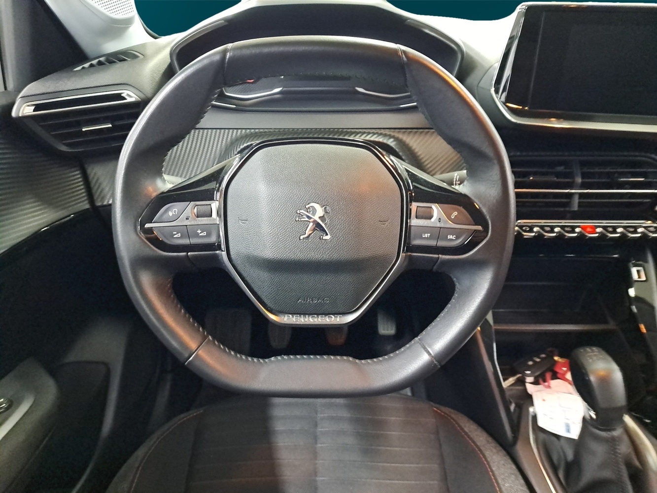 Peugeot 208 vaihtoauto