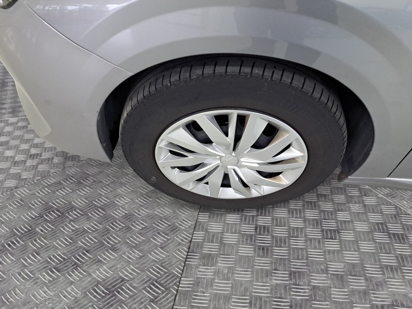 Peugeot 208 vaihtoauto