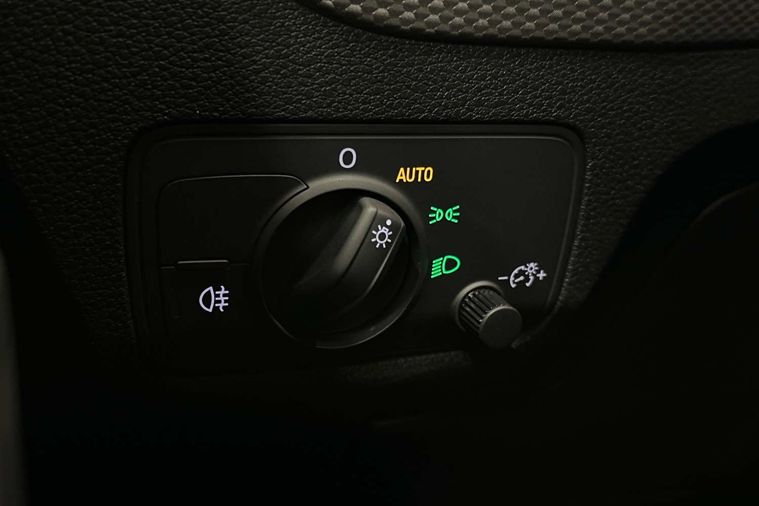 Audi Q2 vaihtoauto