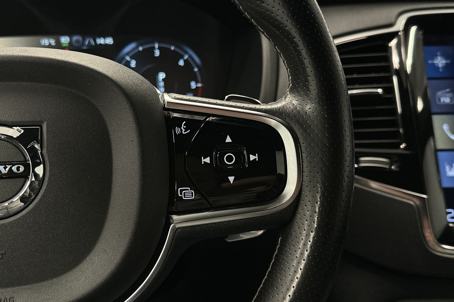 Volvo XC90 vaihtoauto