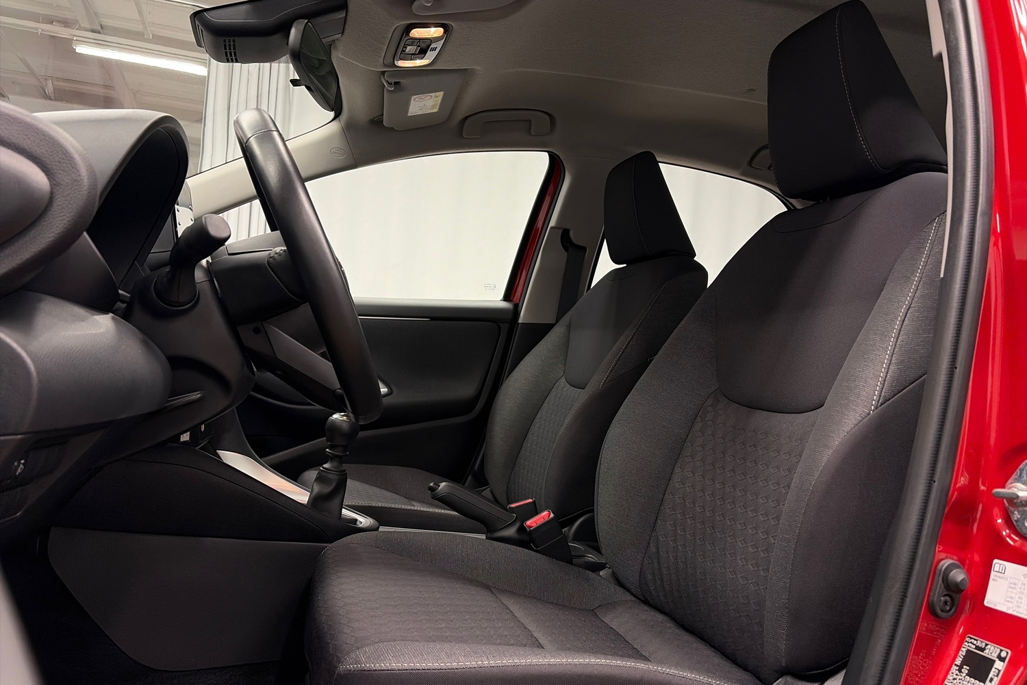 Toyota Yaris vaihtoauto