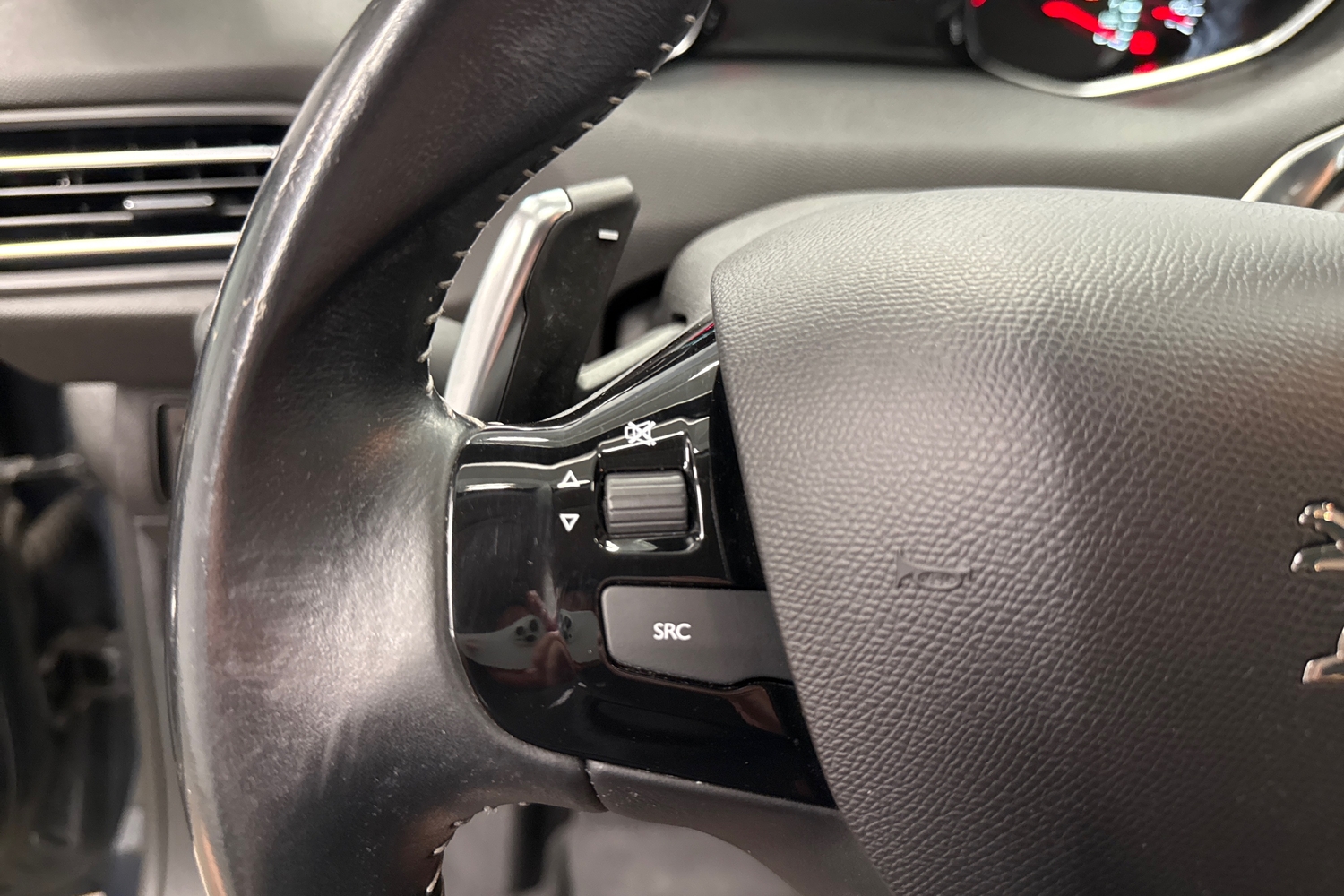 Peugeot 308 vaihtoauto