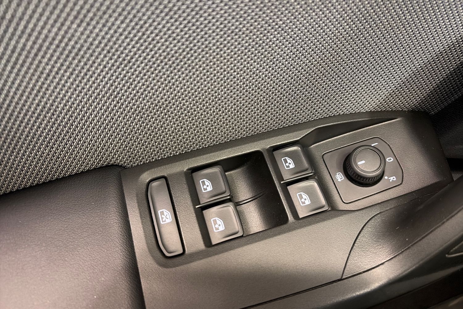 SEAT Leon Sportstourer vaihtoauto
