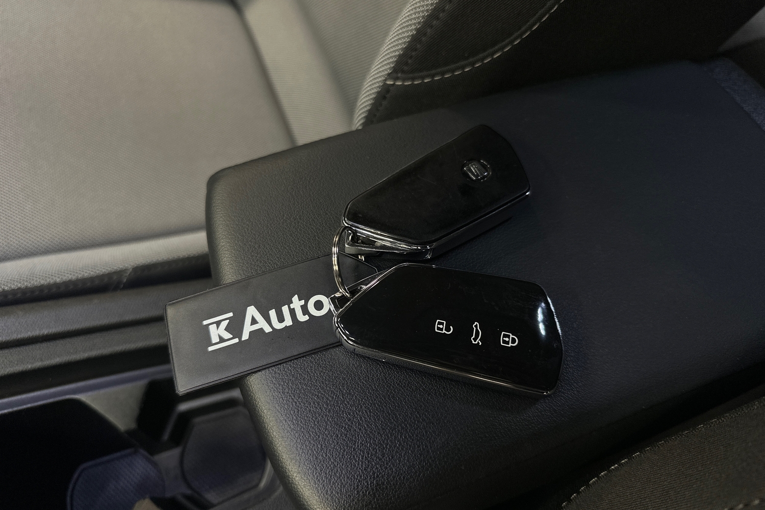 SEAT Leon Sportstourer vaihtoauto