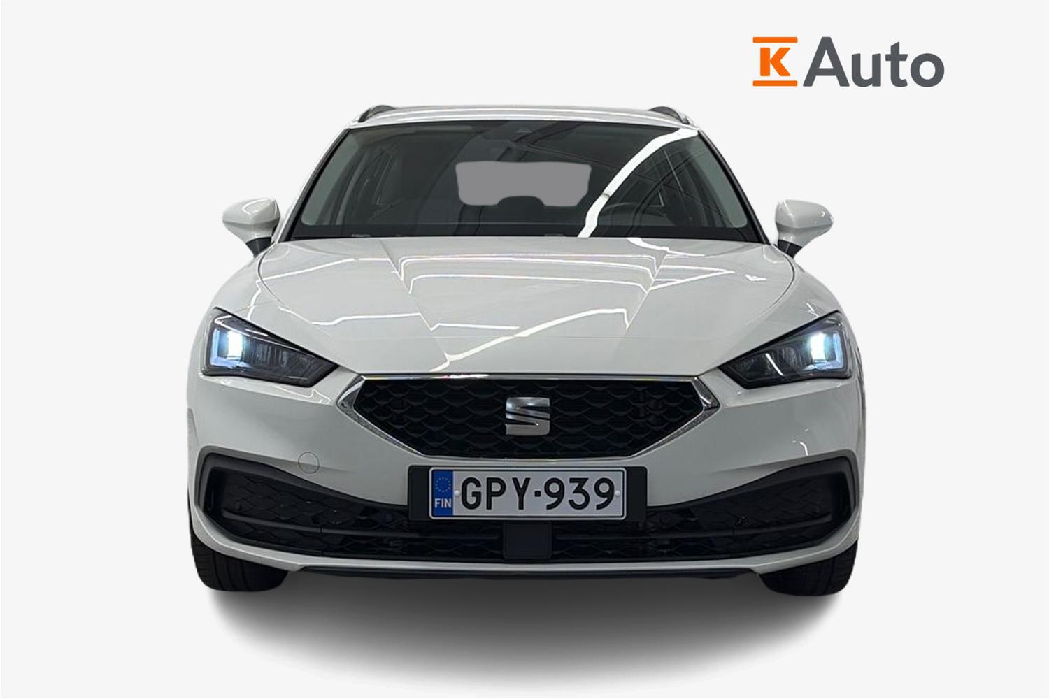 SEAT Leon Sportstourer vaihtoauto