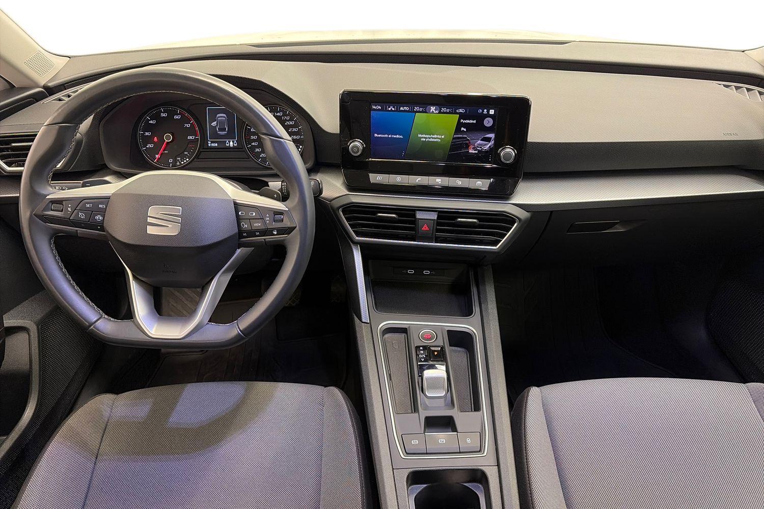 SEAT Leon Sportstourer vaihtoauto