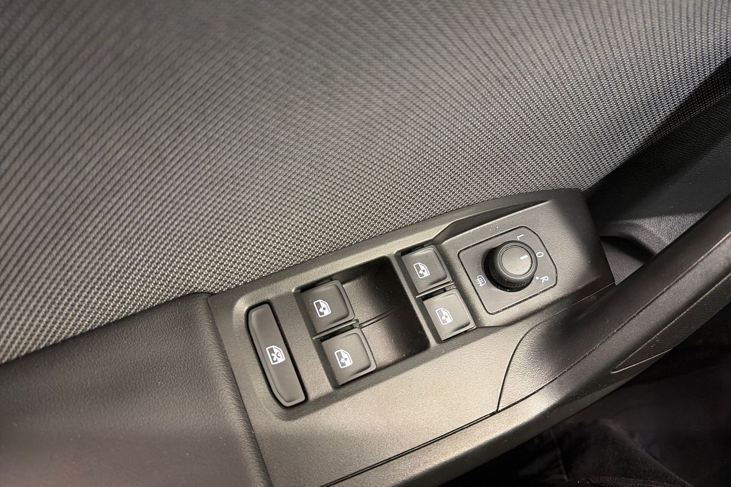 SEAT Leon Sportstourer vaihtoauto