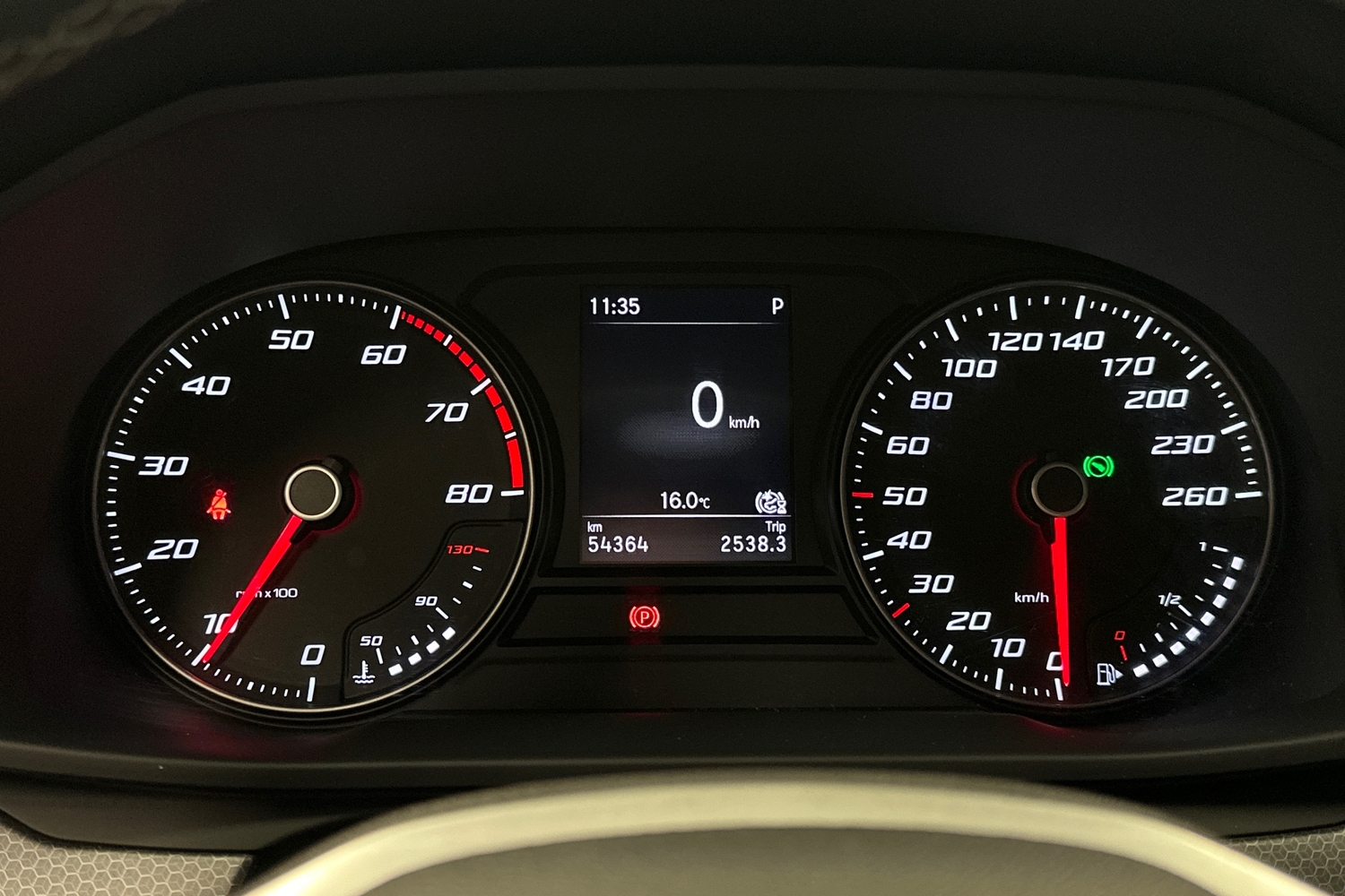 SEAT Leon Sportstourer vaihtoauto