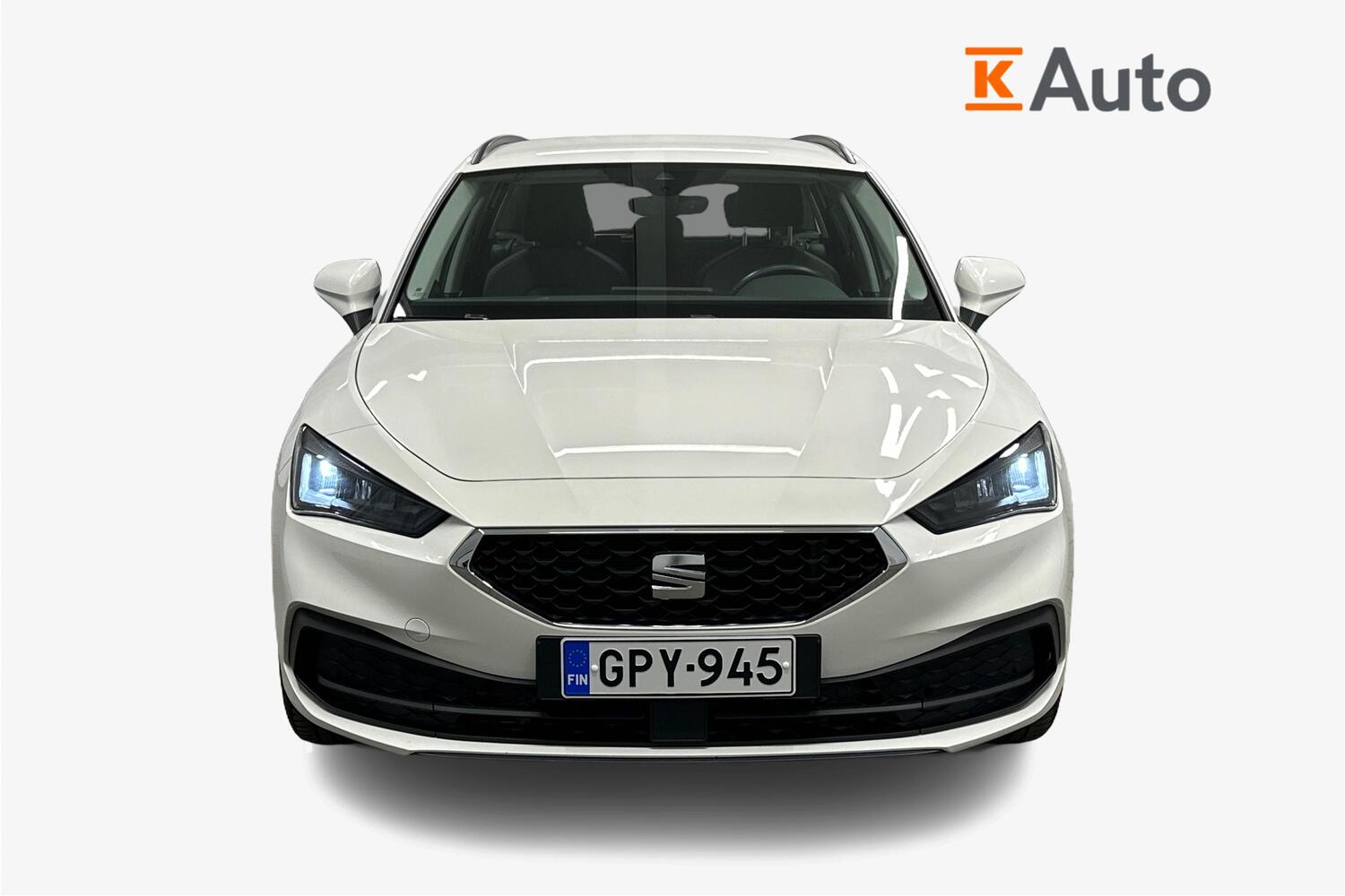 SEAT Leon Sportstourer vaihtoauto