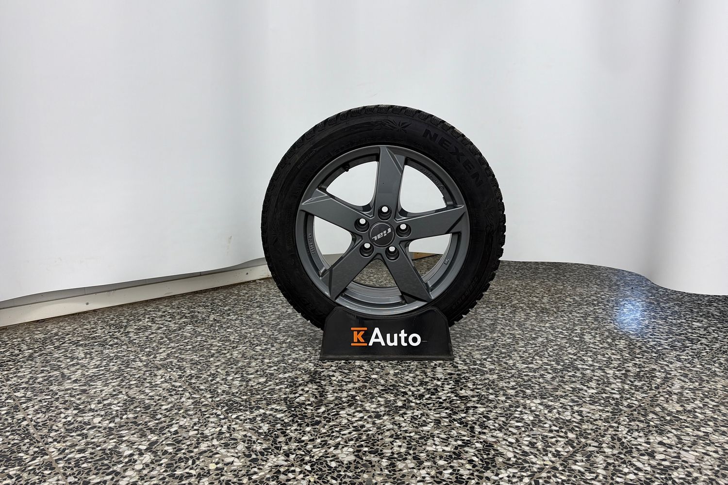 SEAT Leon Sportstourer vaihtoauto