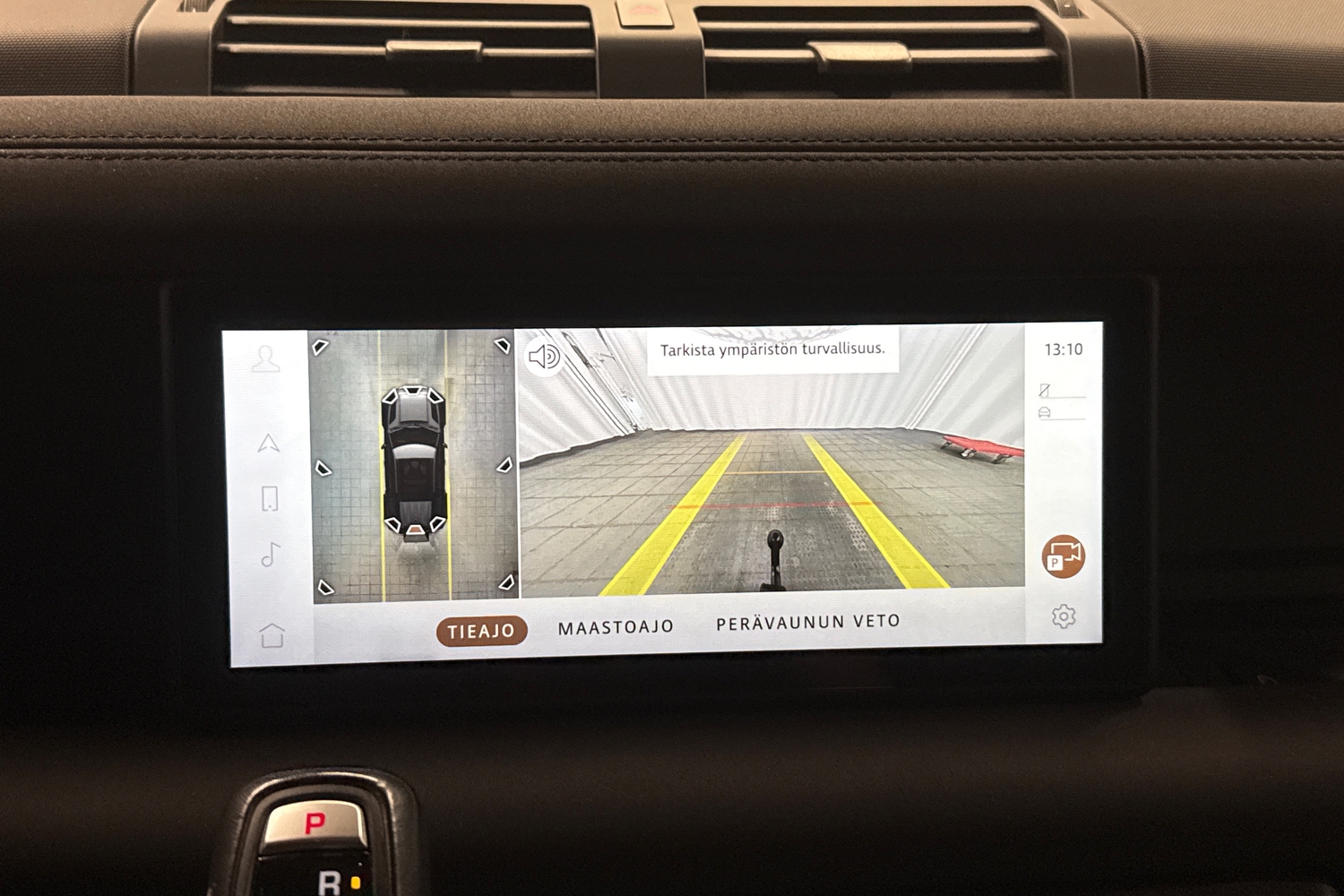 Land Rover Defender vaihtoauto