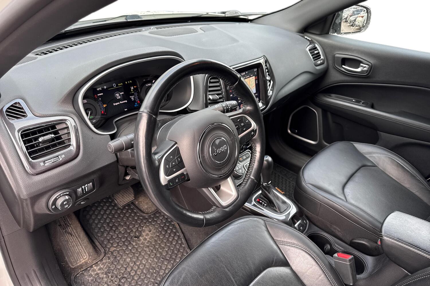 Jeep Compass vaihtoauto