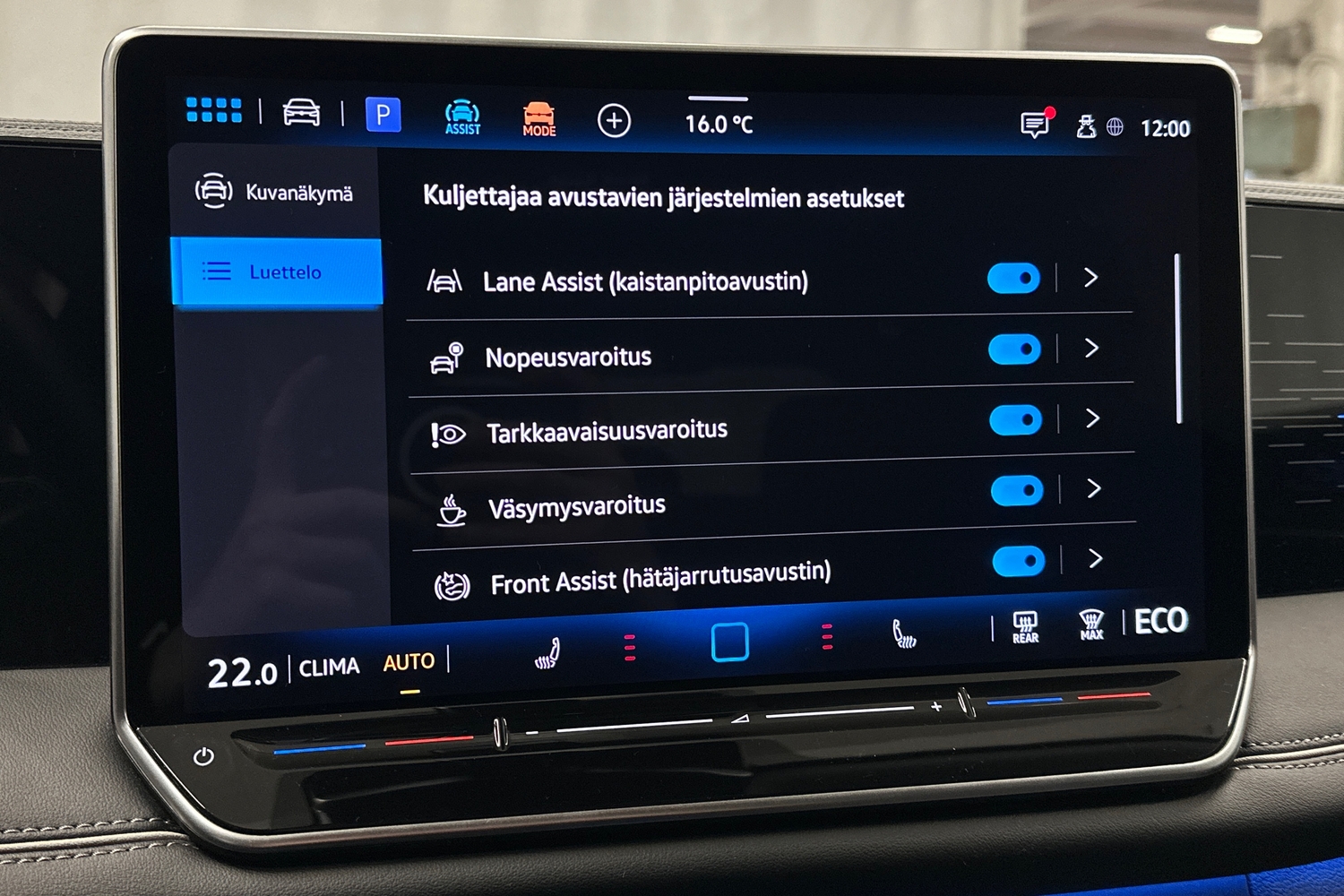 Volkswagen Tiguan vaihtoauto