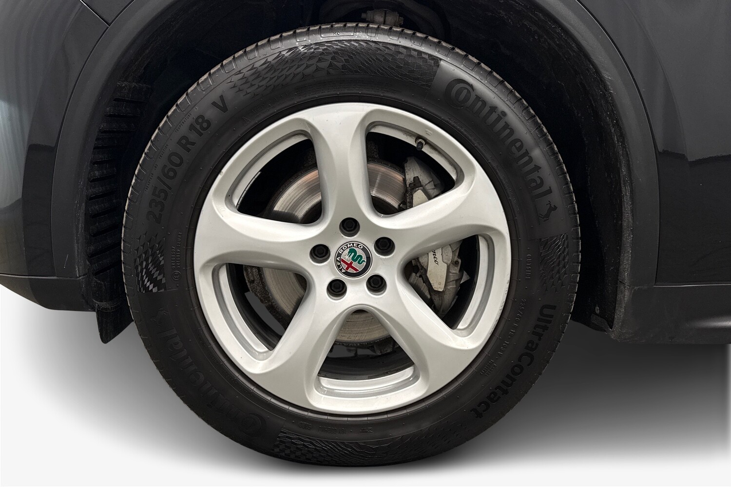 Alfa Romeo Stelvio vaihtoauto