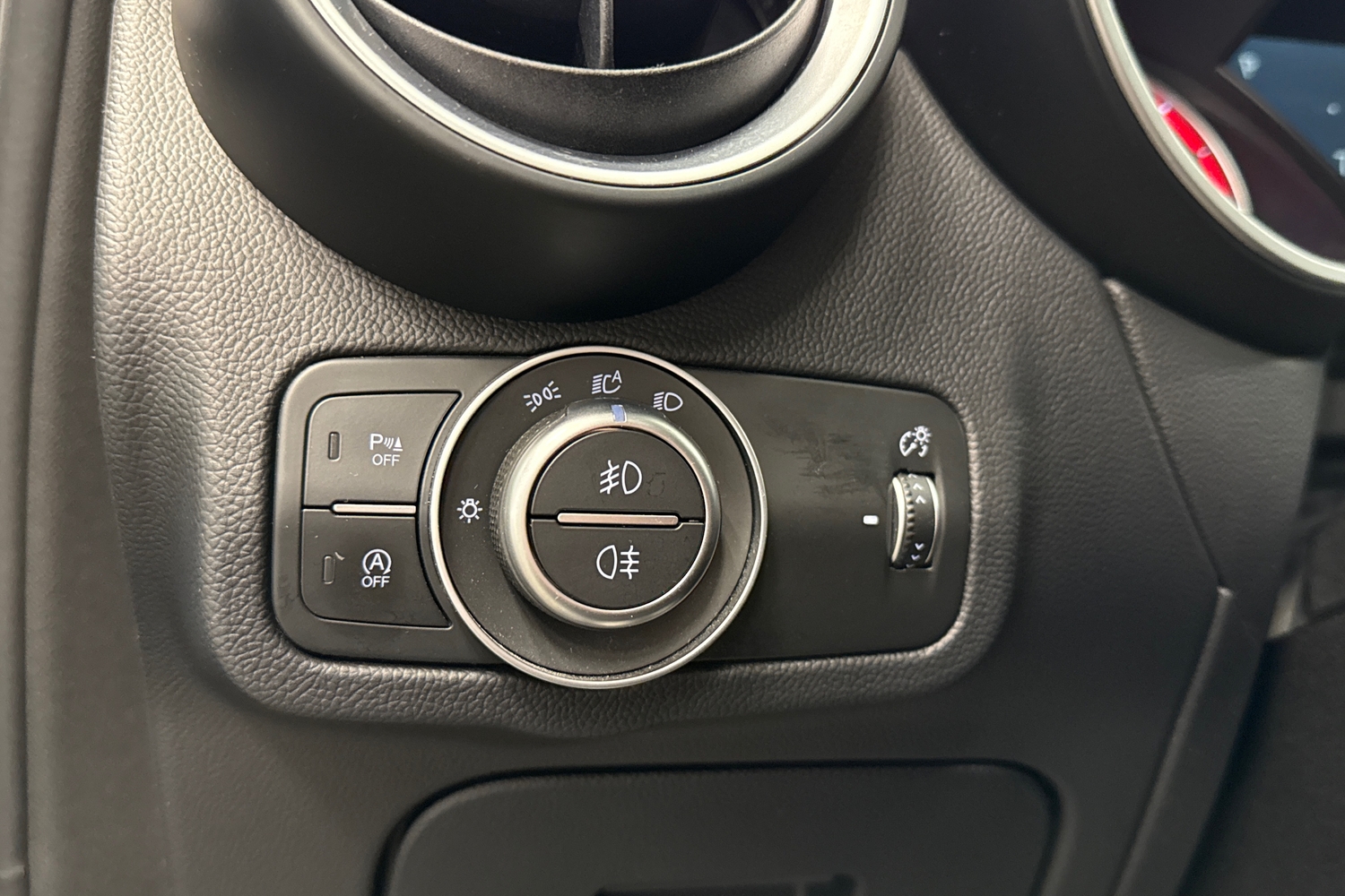 Alfa Romeo Stelvio vaihtoauto