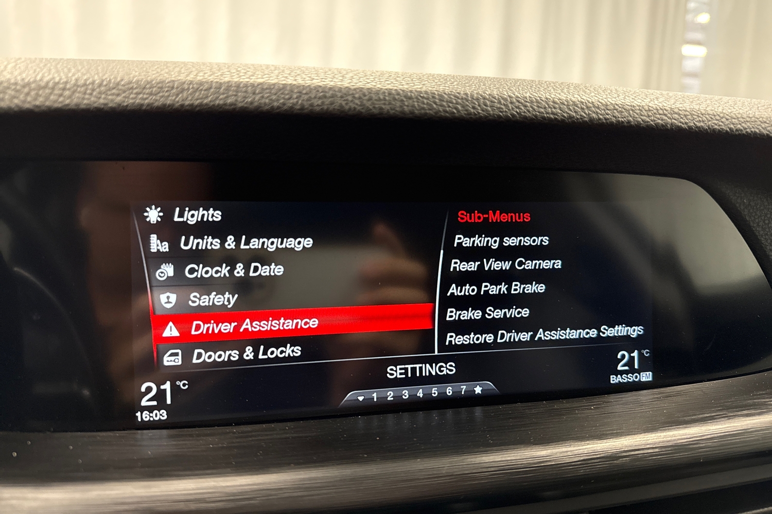 Alfa Romeo Stelvio vaihtoauto