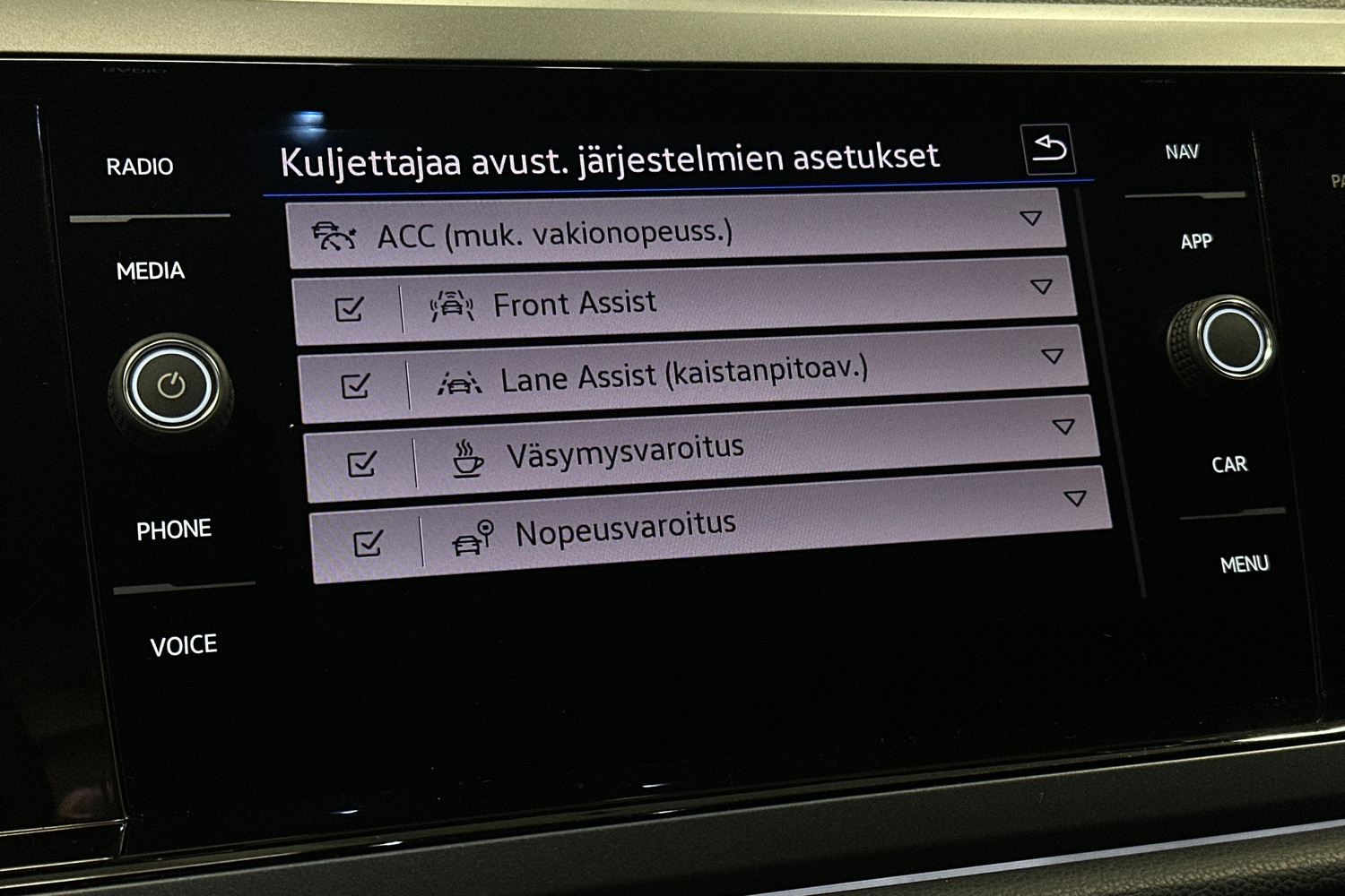 Volkswagen Taigo vaihtoauto