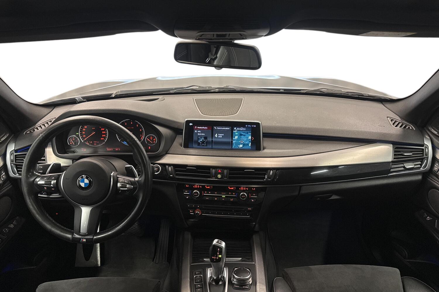 BMW X5 vaihtoauto