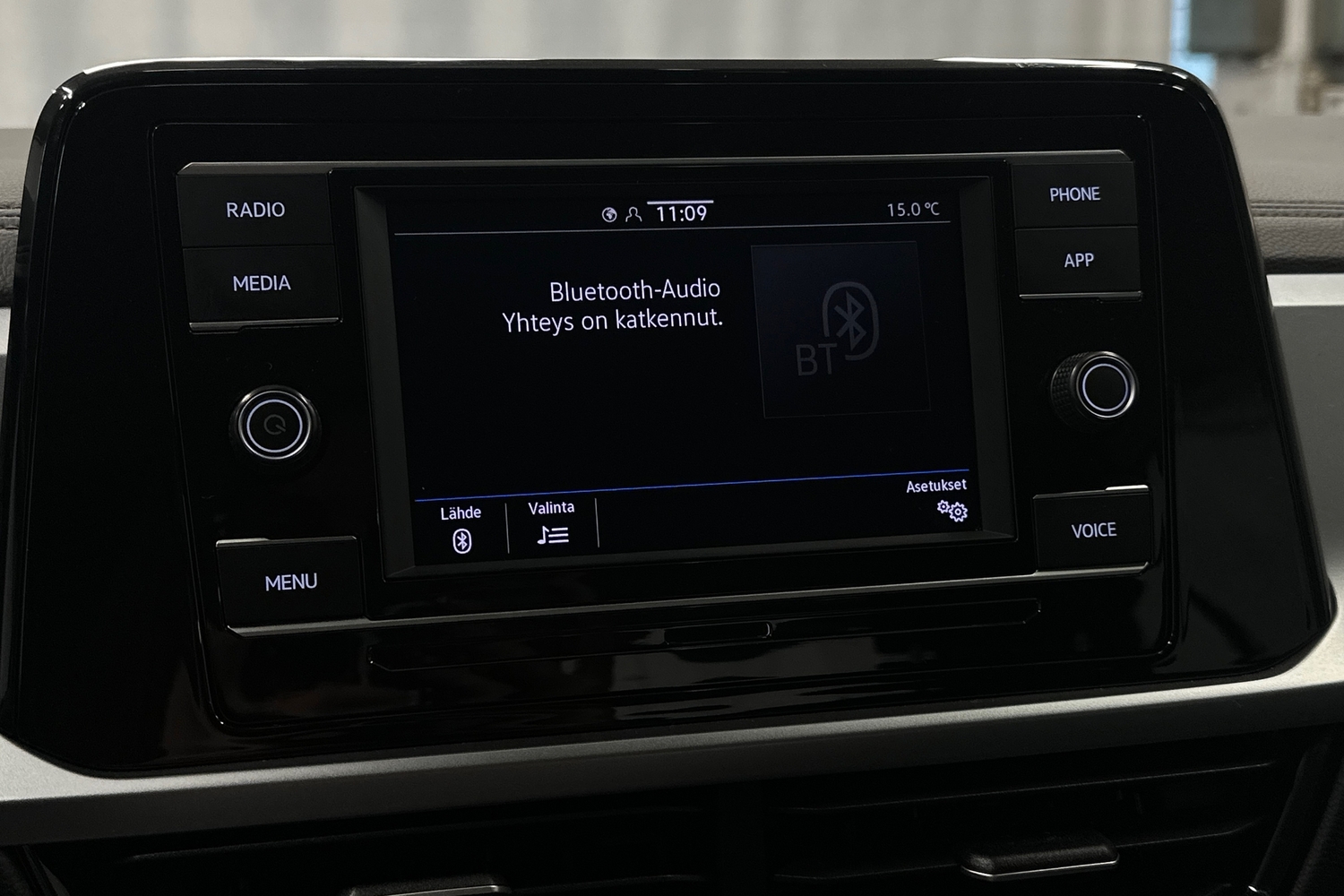 Volkswagen T-Roc vaihtoauto