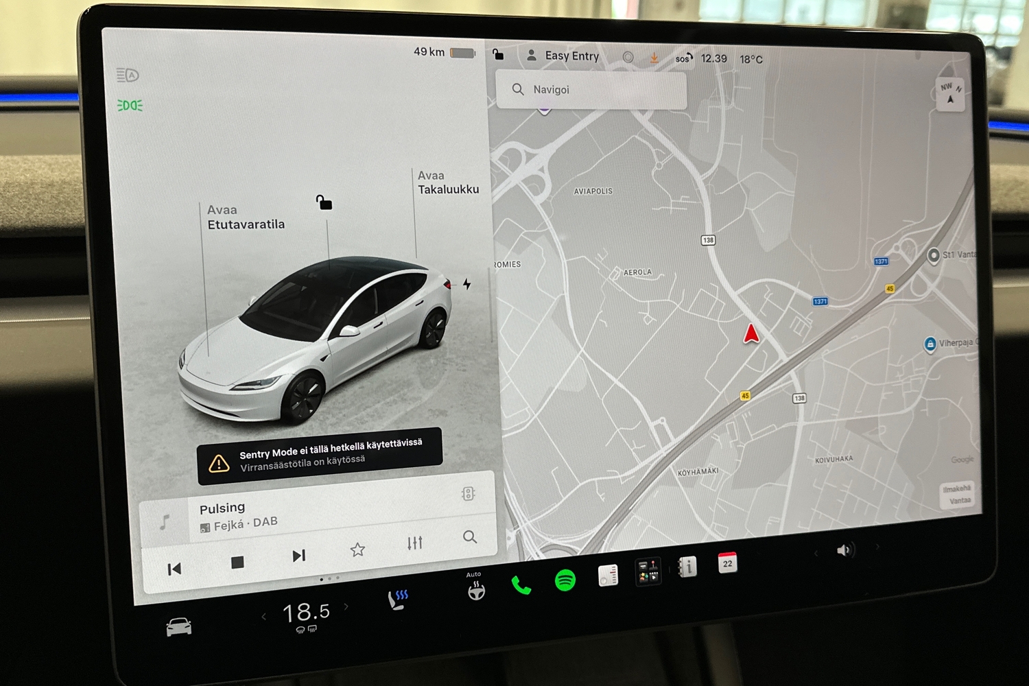 Tesla Model 3 vaihtoauto