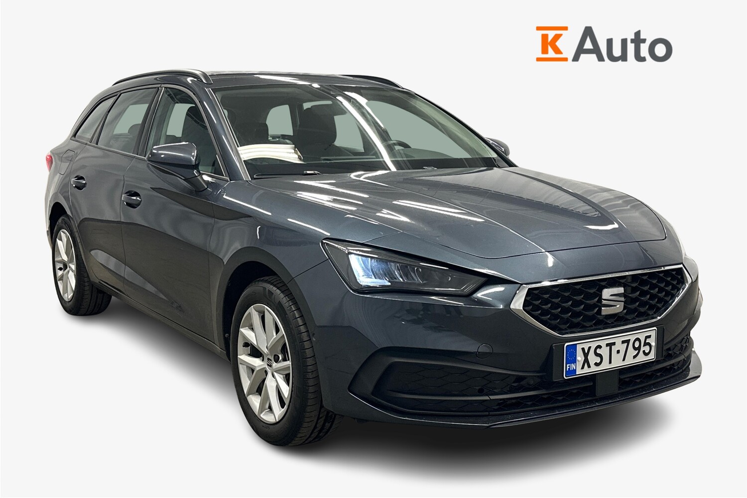 SEAT Leon Sportstourer vaihtoauto