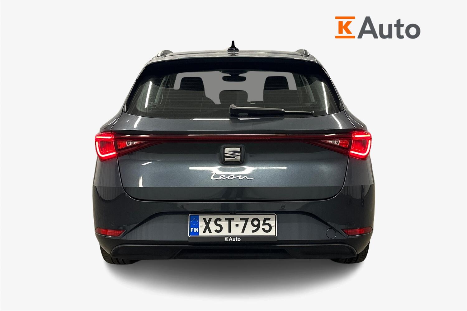 SEAT Leon Sportstourer vaihtoauto