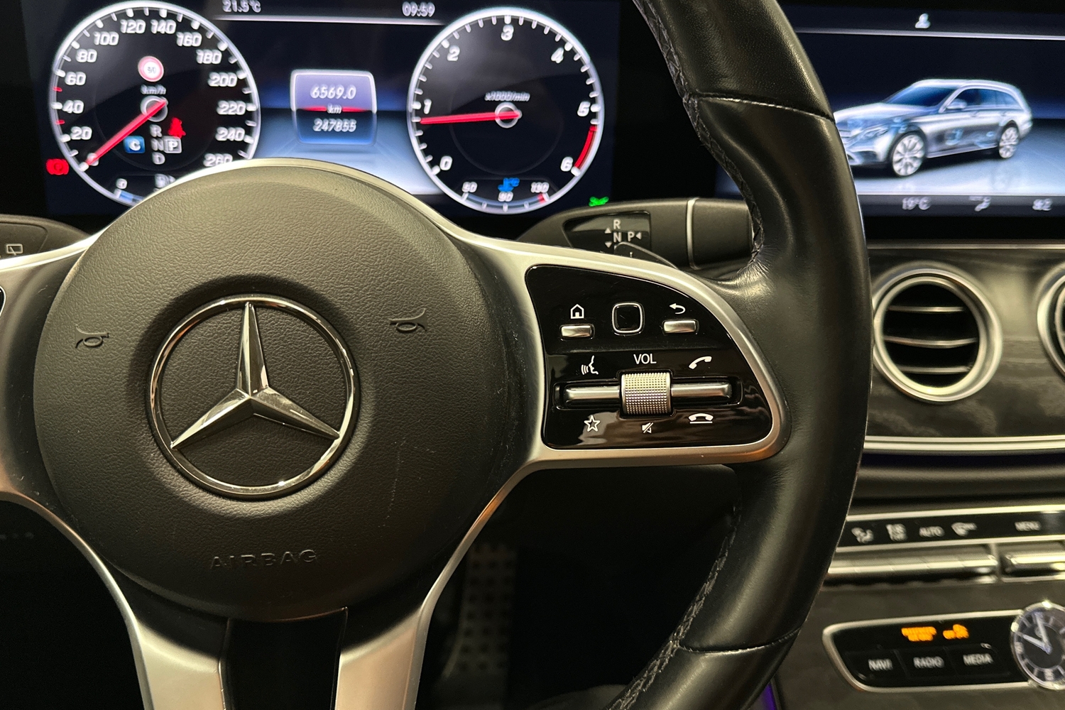 Mercedes-Benz E vaihtoauto