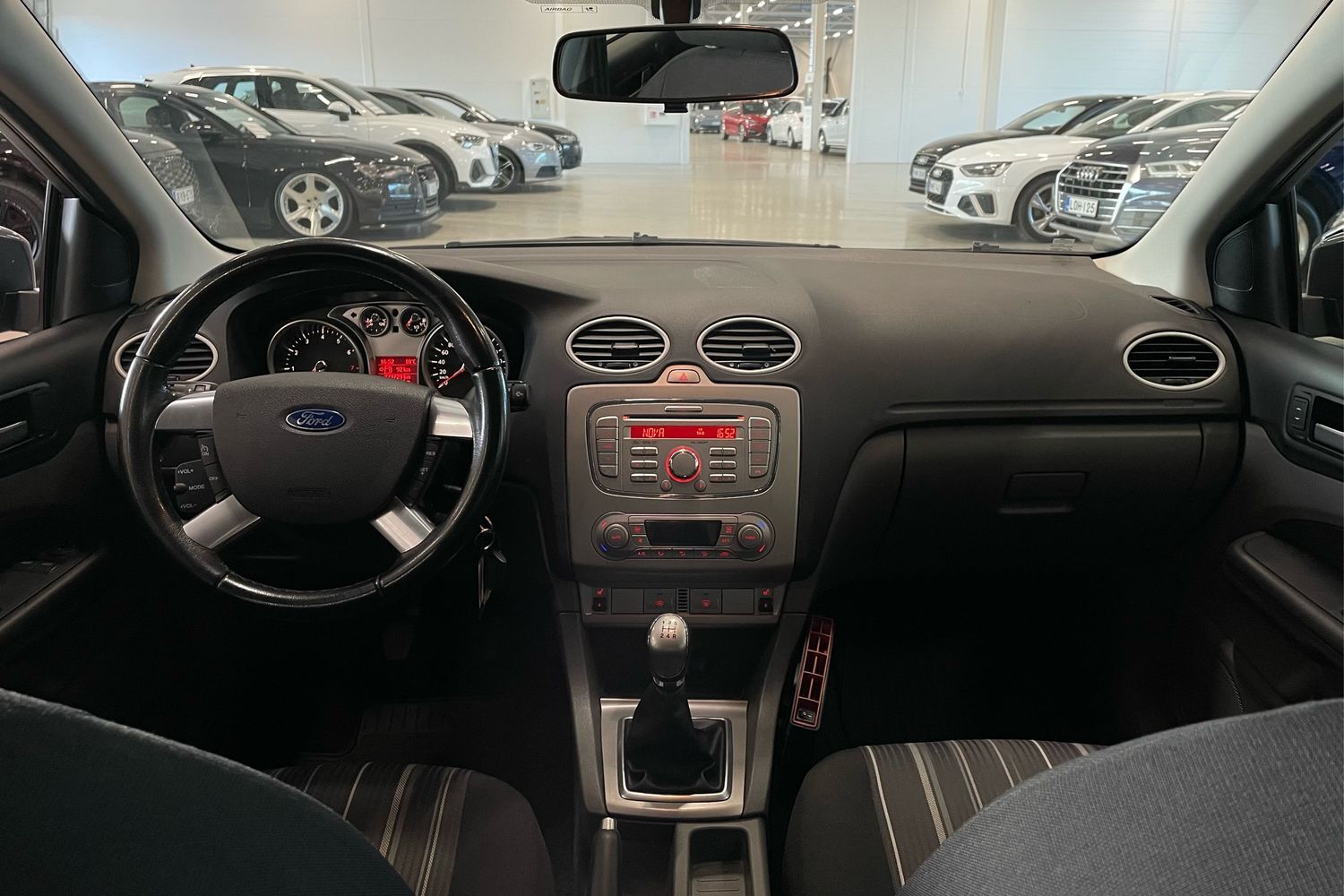Ford Focus vaihtoauto