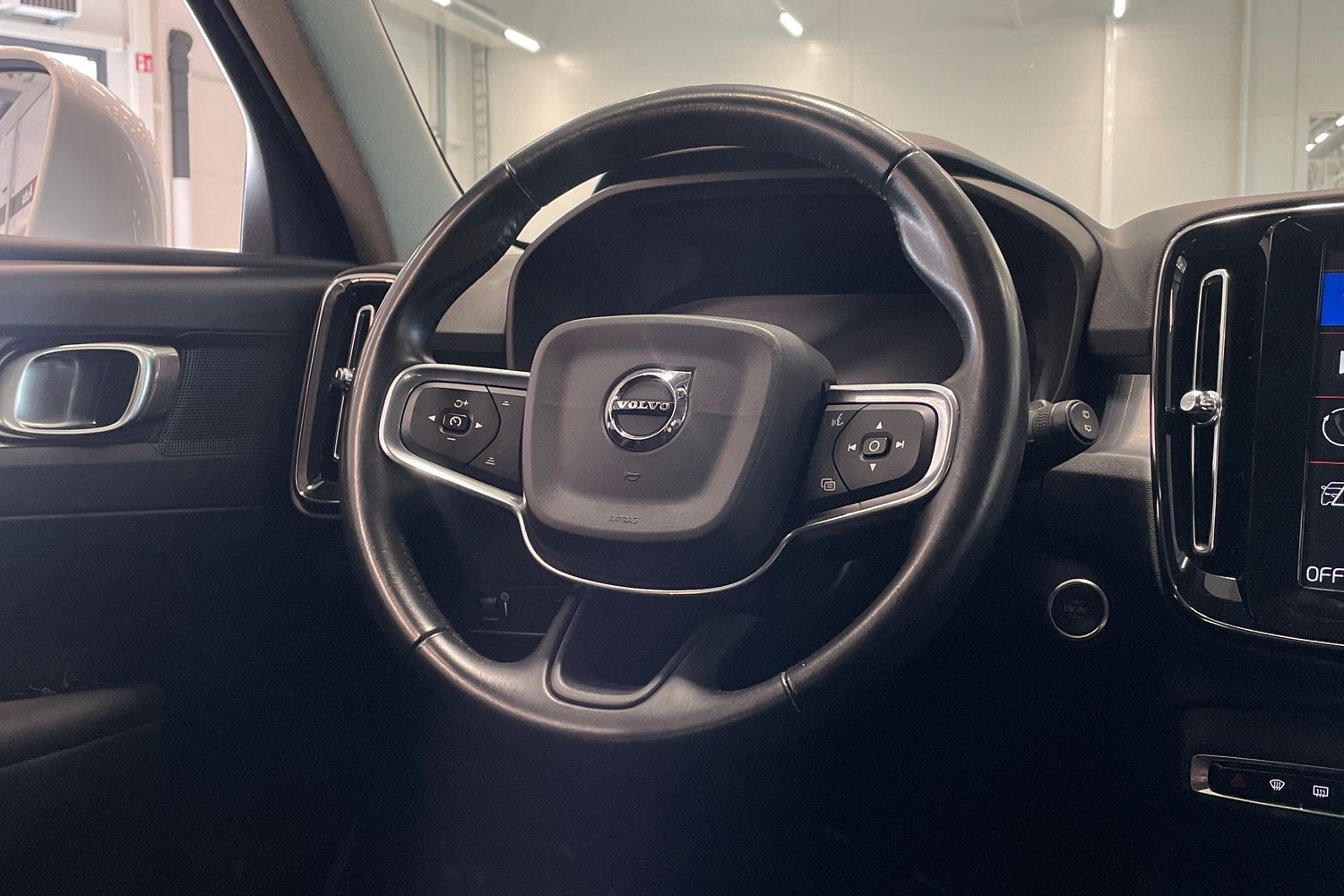 Volvo XC40 vaihtoauto