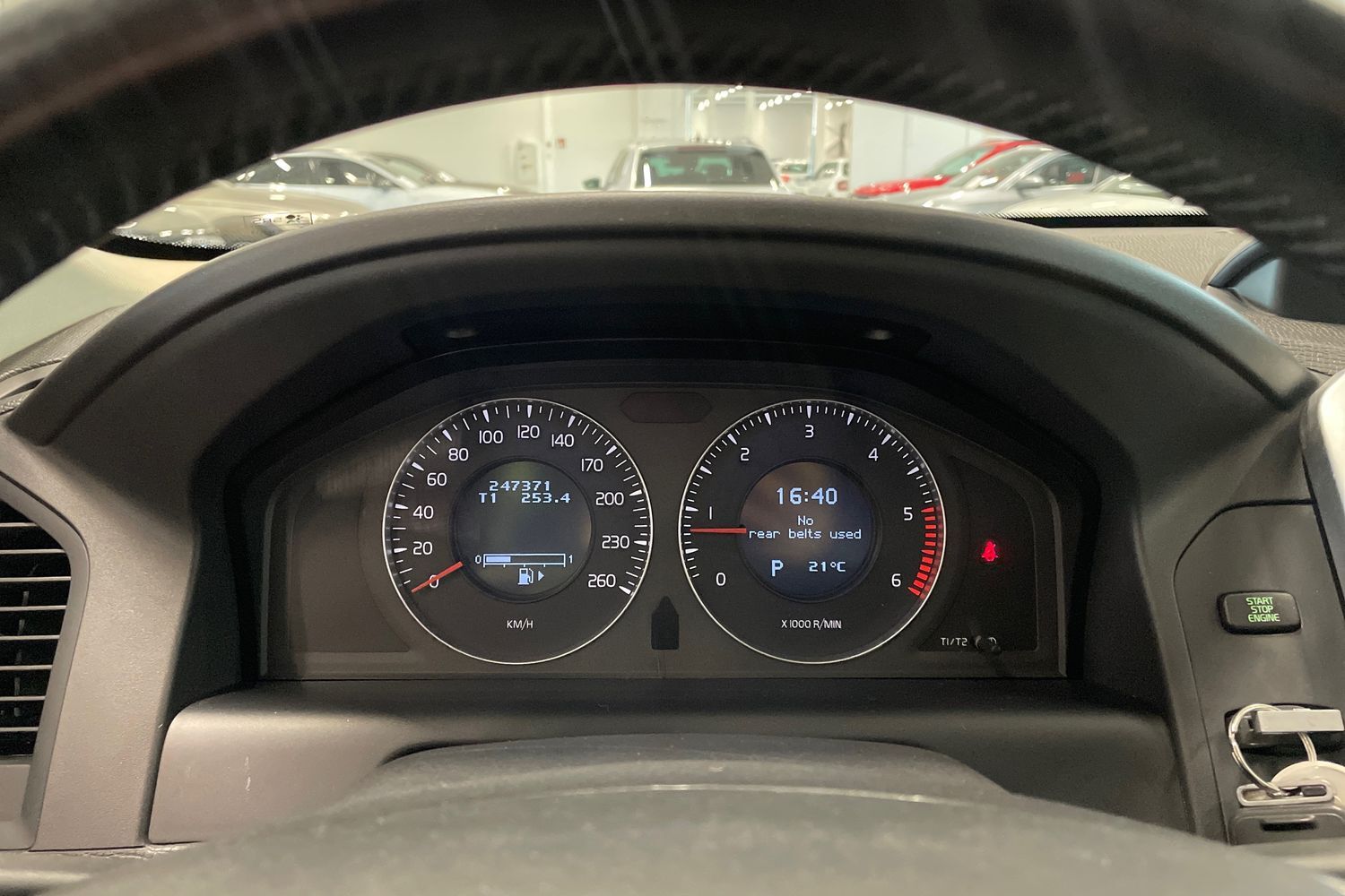 Volvo XC60 vaihtoauto