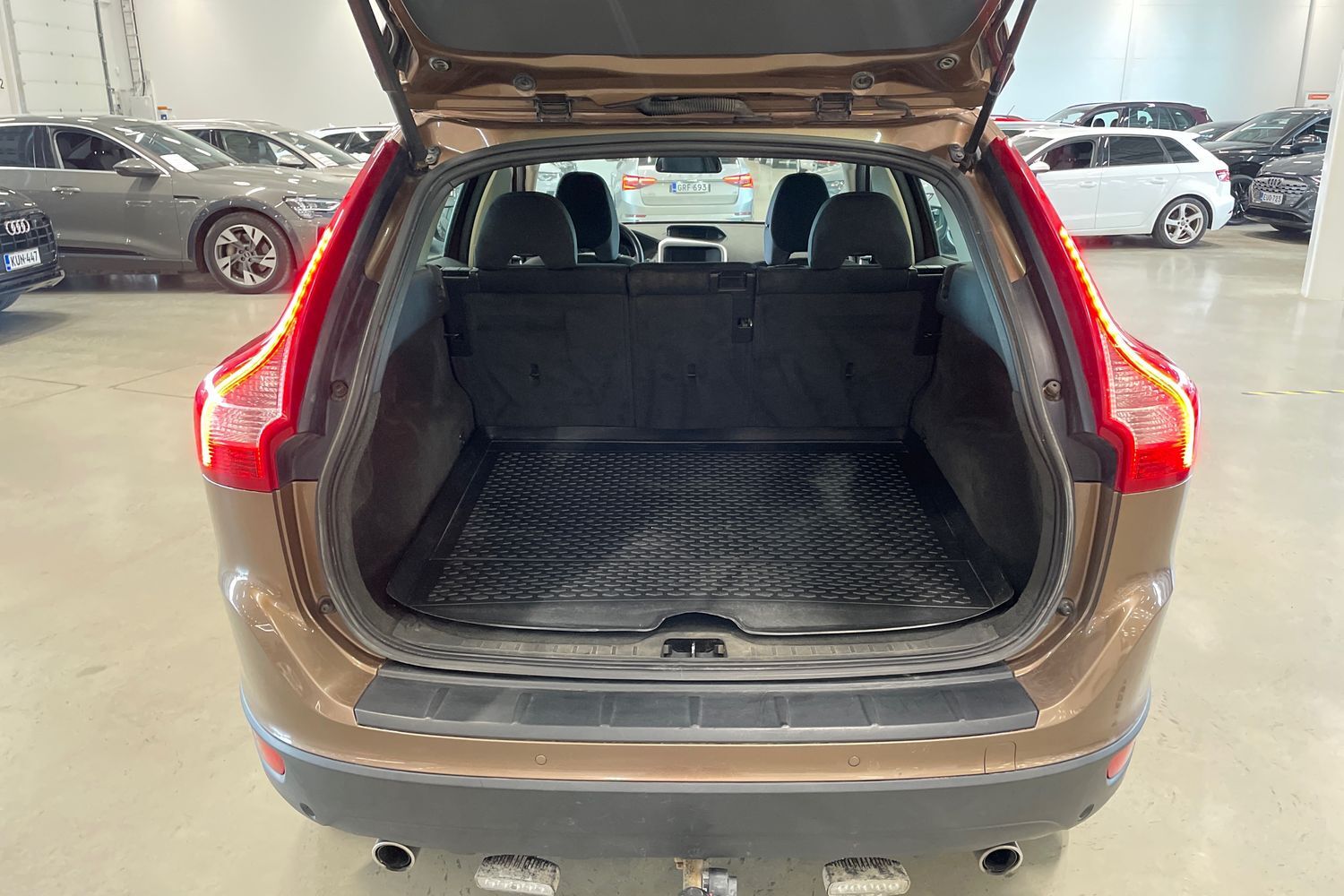 Volvo XC60 vaihtoauto