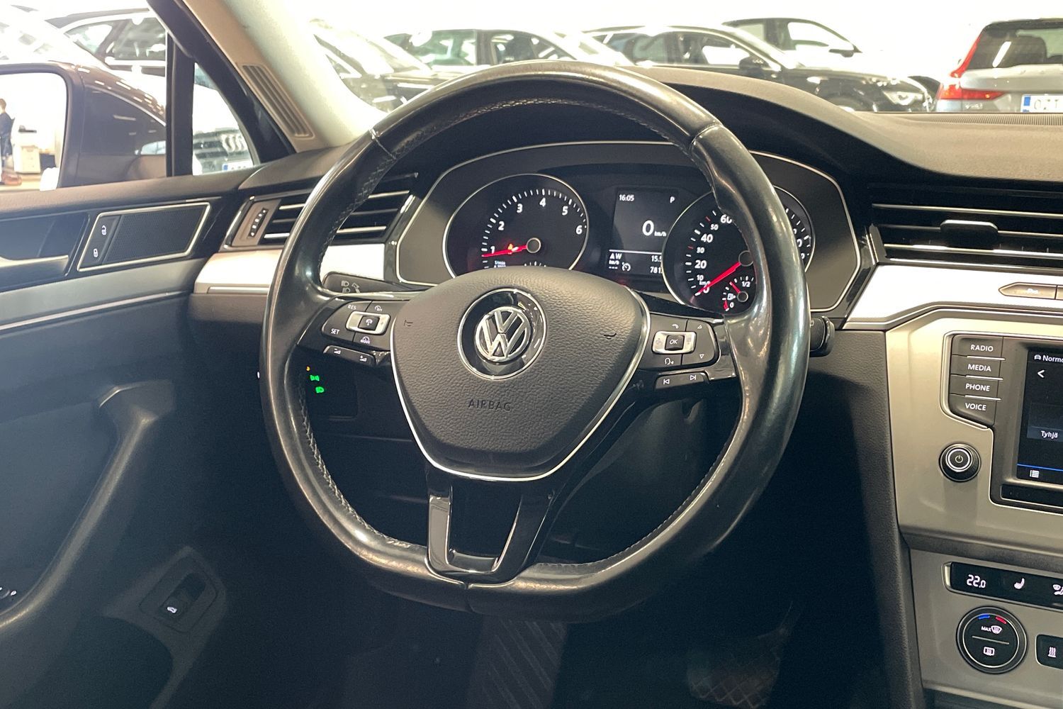 Volkswagen Passat vaihtoauto