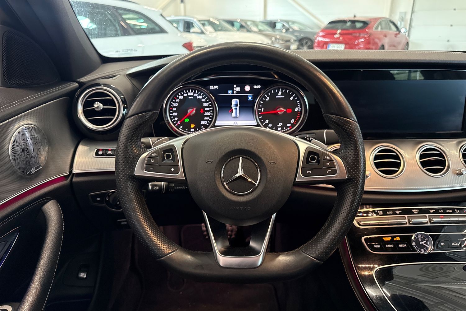 Mercedes-Benz E vaihtoauto