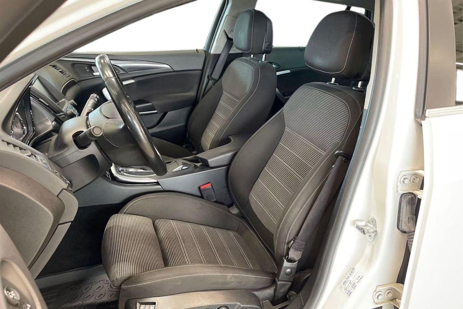 Opel Insignia vaihtoauto