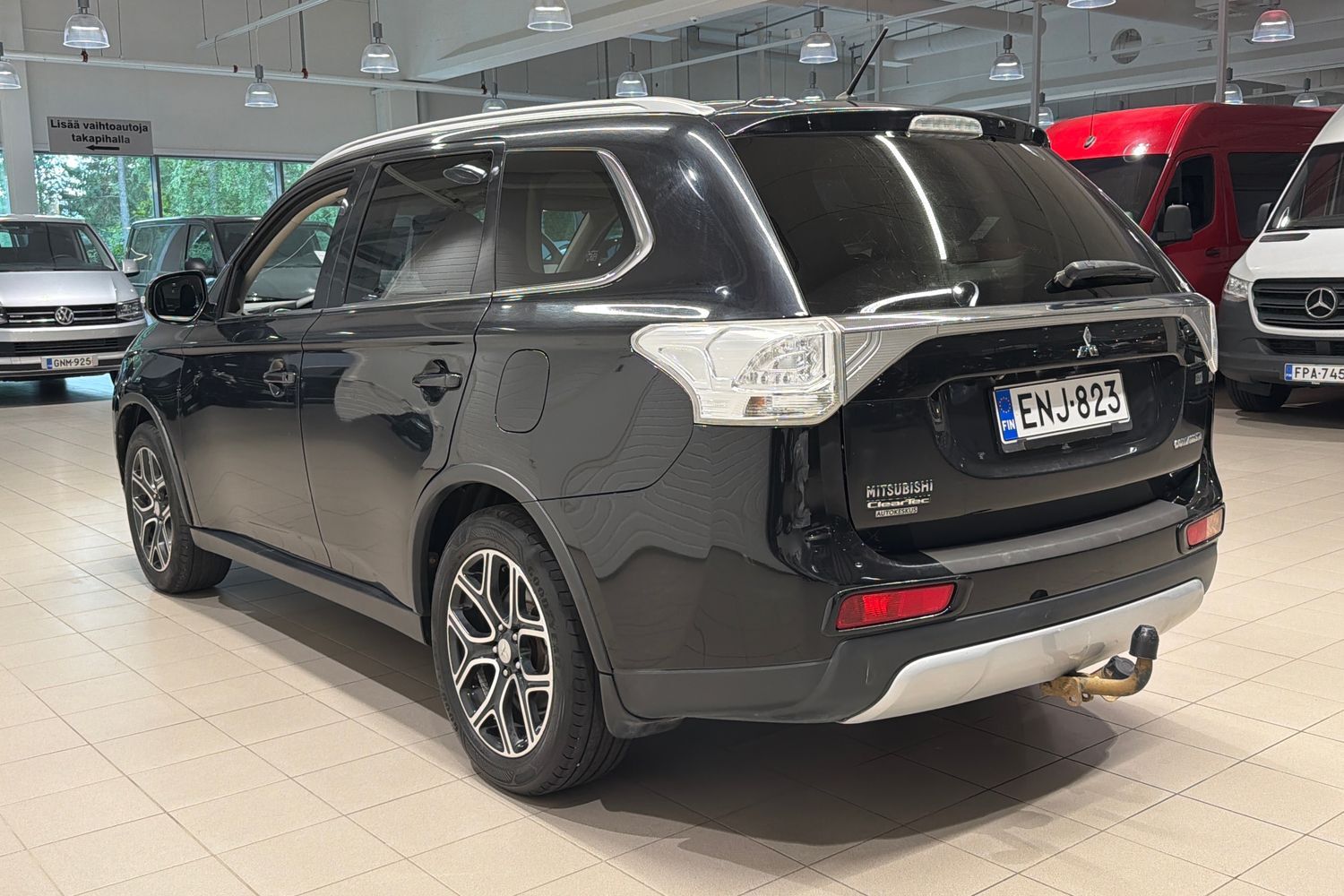 Mitsubishi Outlander vaihtoauto