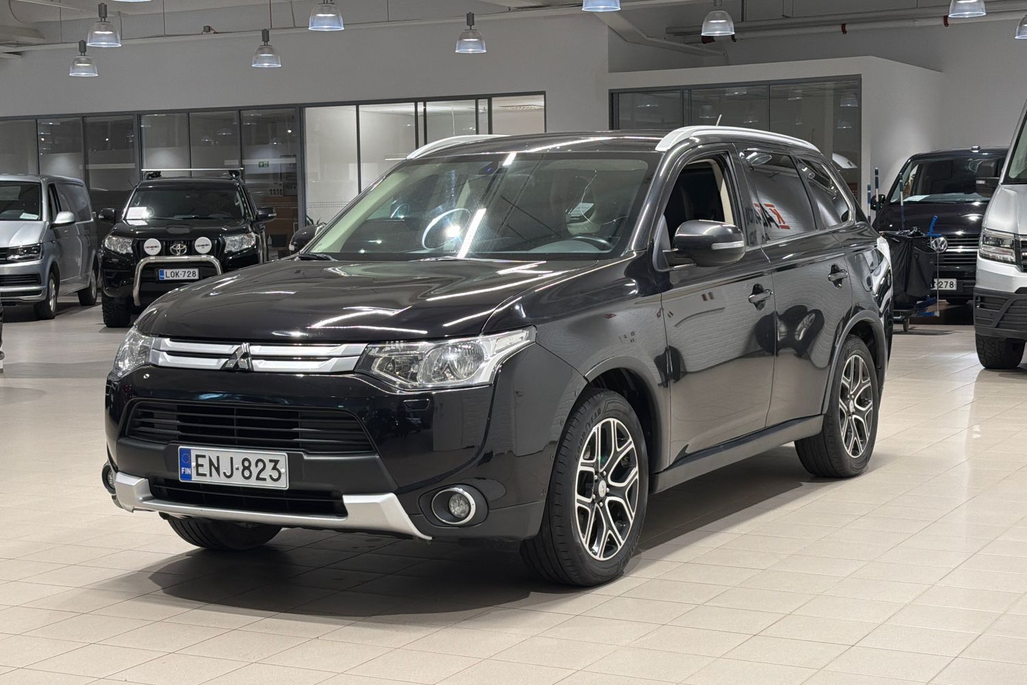 Mitsubishi Outlander vaihtoauto