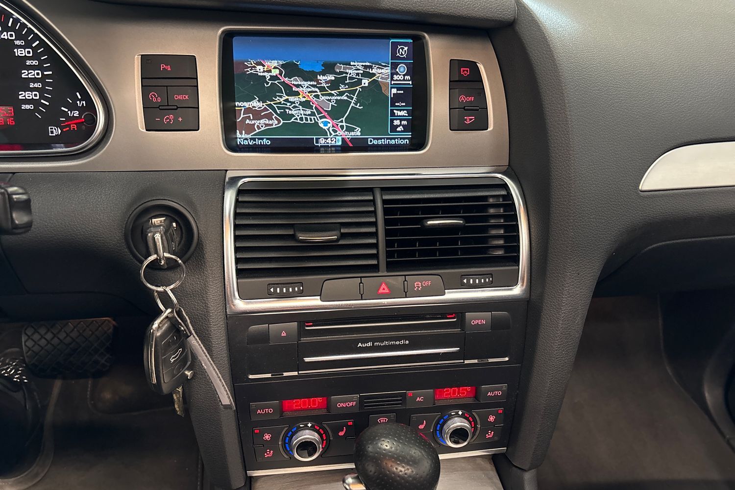 Audi Q7 vaihtoauto