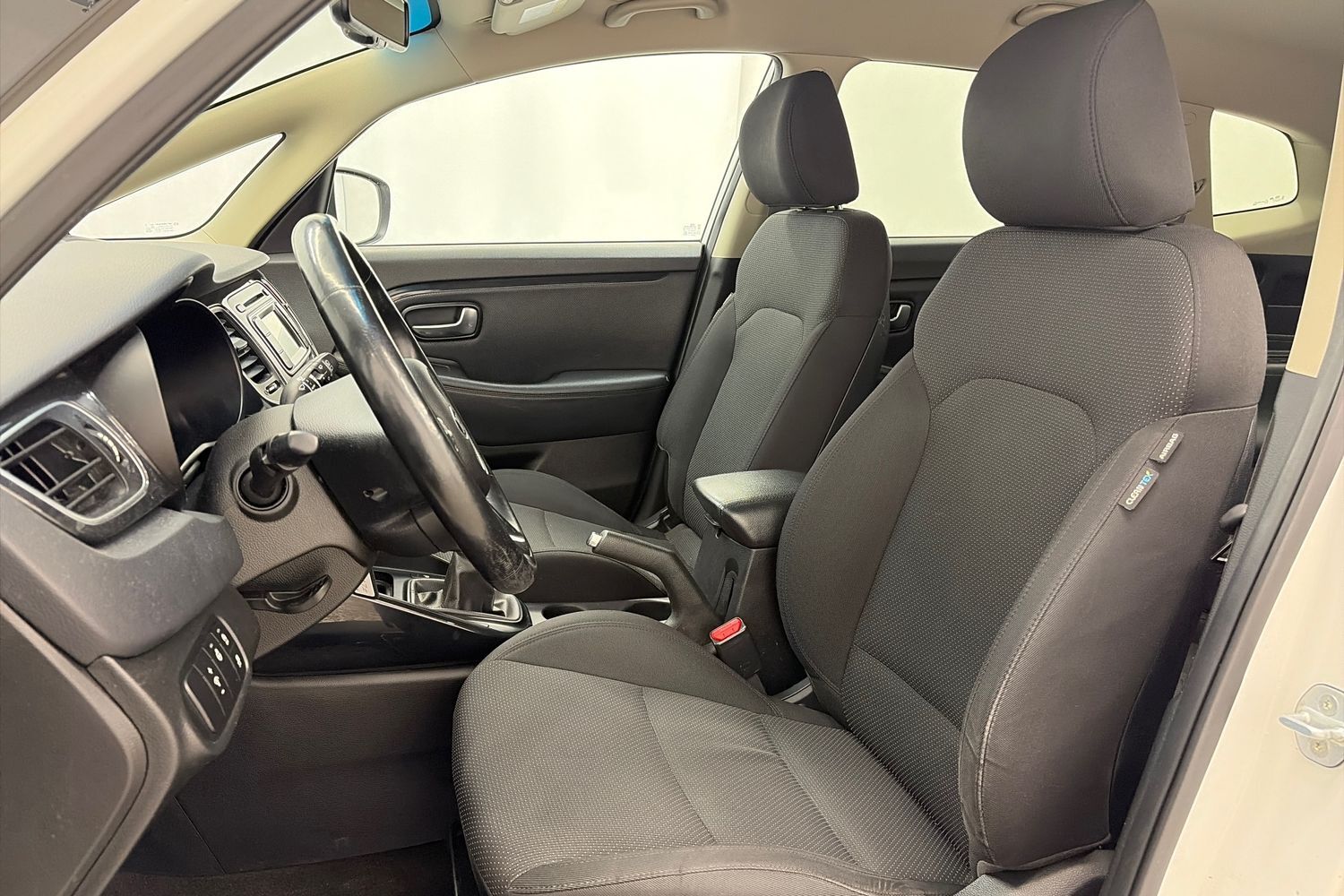 Kia Carens vaihtoauto