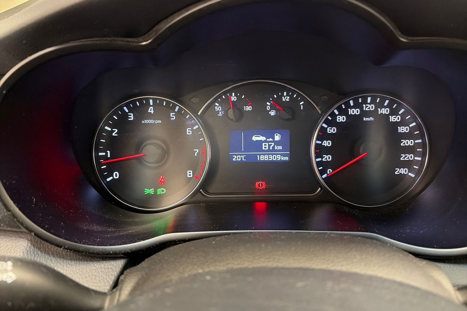 Kia Carens vaihtoauto
