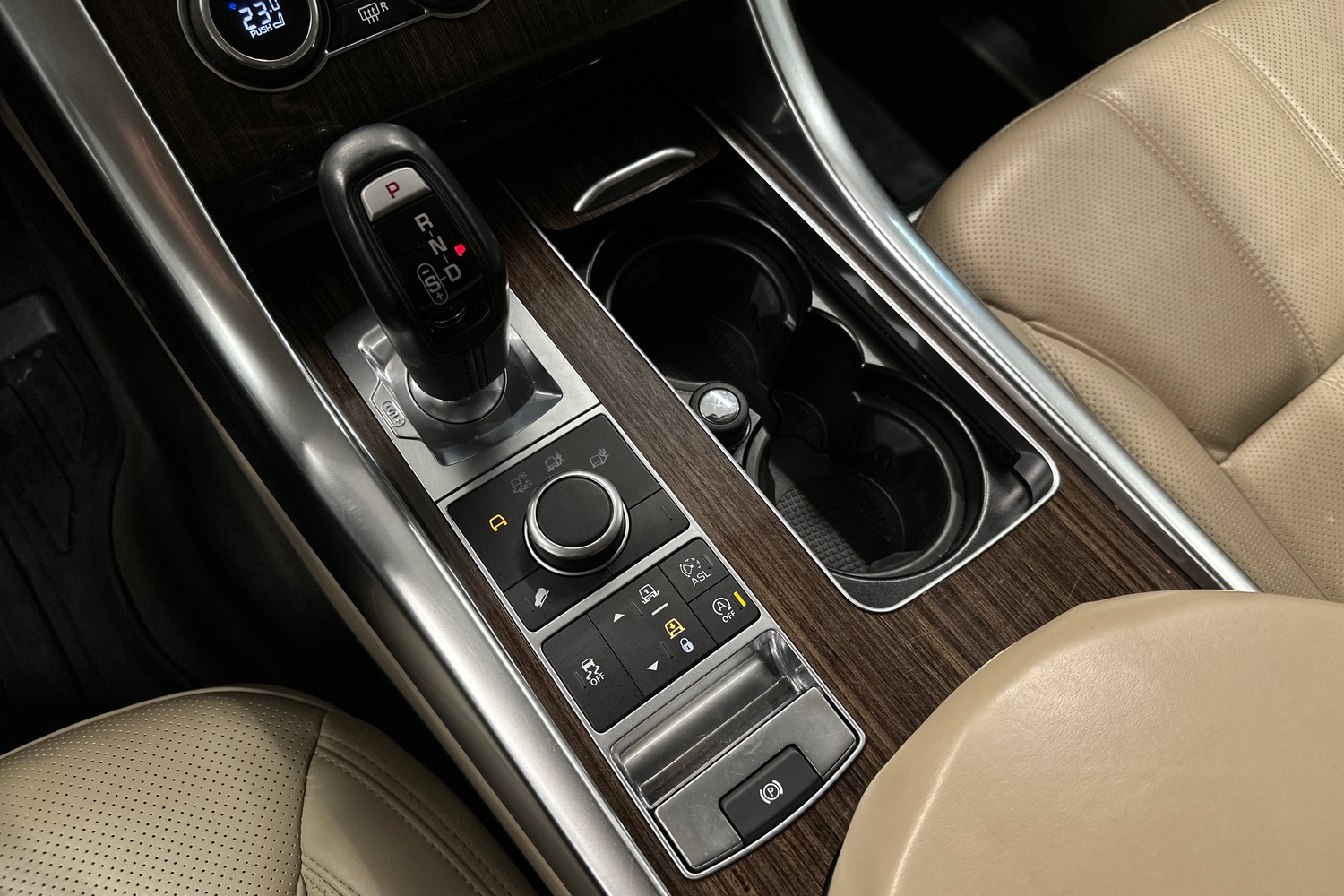 Land Rover Range Rover Sport vaihtoauto