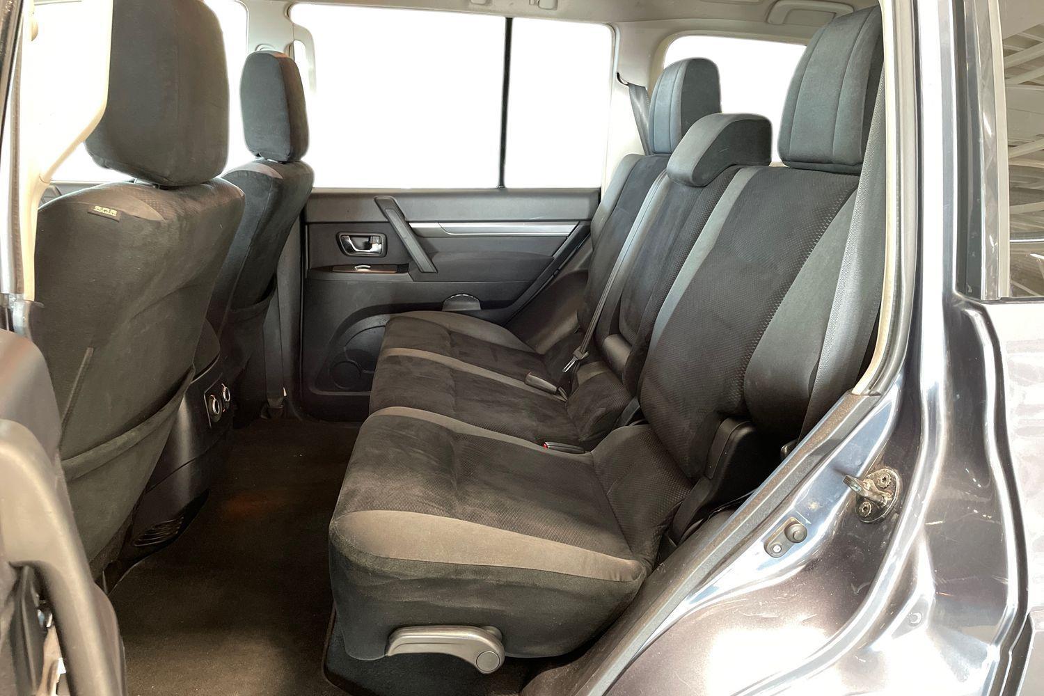 Mitsubishi Pajero vaihtoauto