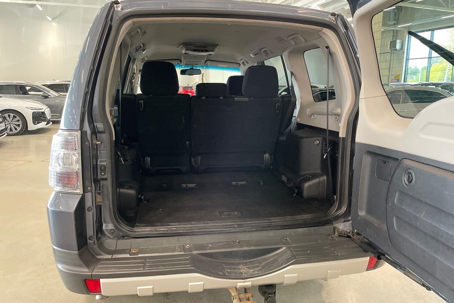 Mitsubishi Pajero vaihtoauto